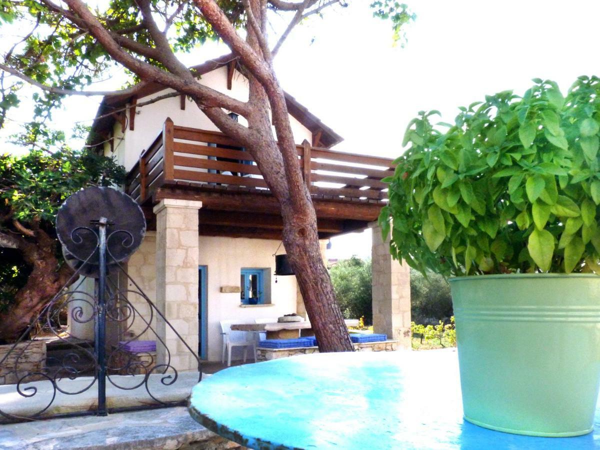 אלמירידה Villa Antonia מראה חיצוני תמונה